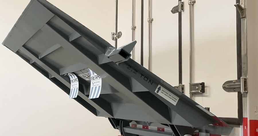 plataforma hidraulica para caminhão